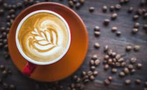 تفاوت لاته و فلت‌وایت – بررسی کامل + طرز تهیه